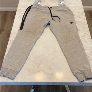 Nike joggers